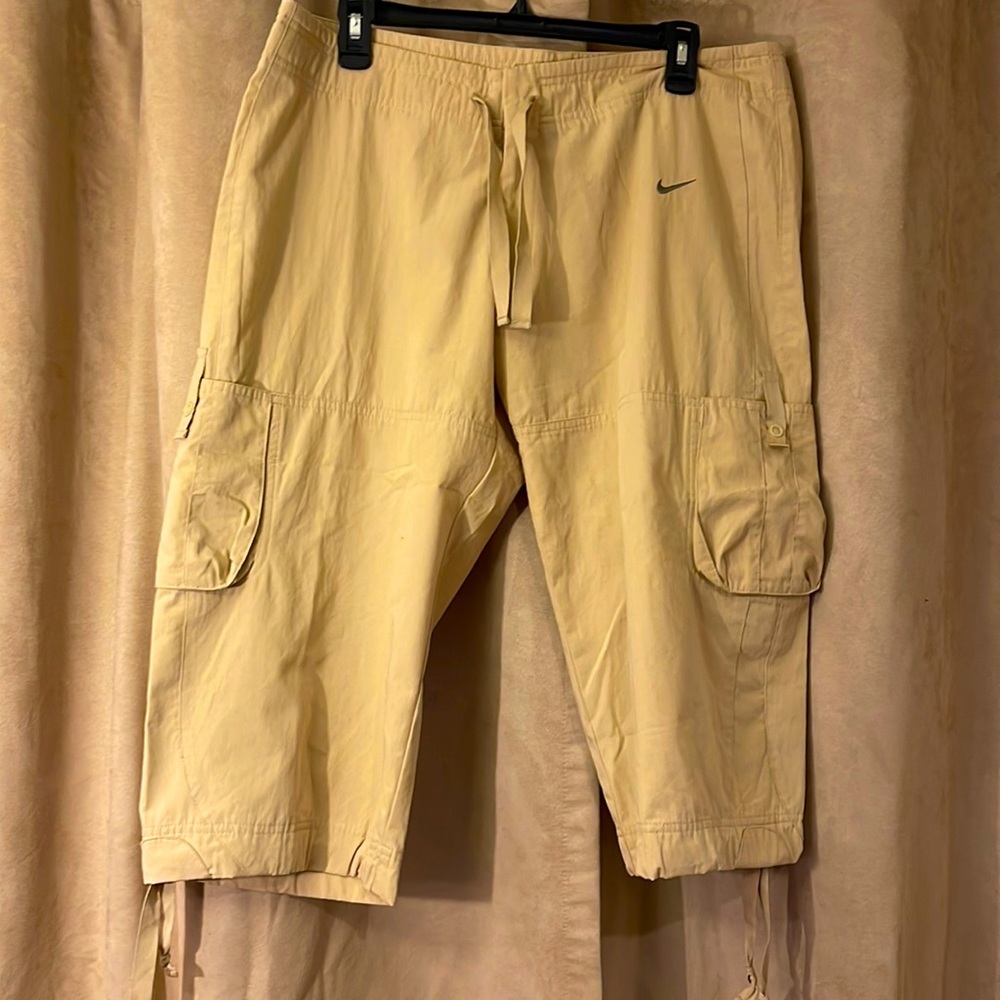 NWOT Nike Capris Tan